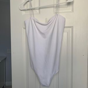 WHITE ABERCROMBIE & FITCH BODYSUIT